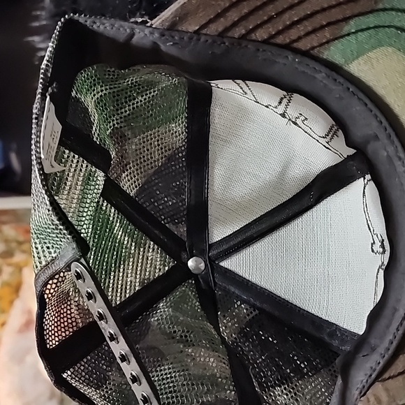 CAMOUFLAGE  BALLCAP-- SPRING . NEW. - Picture 8 of 8